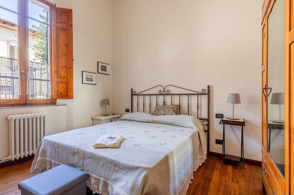 Casa Oliva With Garden And Wifi in Colle di Val d'Elsa, Siena Provinz