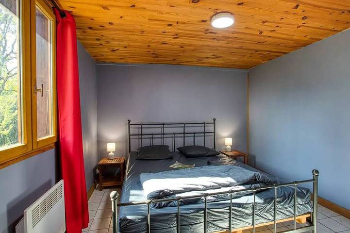 Gîte pour 9 personnes, avec terrasse à Peyrillac-et-Millac - 2