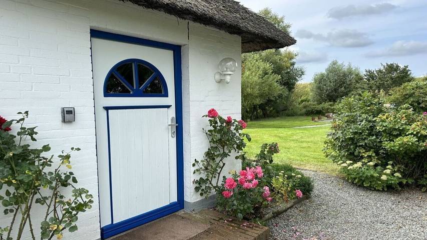 Ferienhaus für 8 Personen, mit Garten in Osterhever