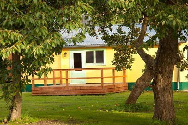 Ferienhaus für 4 Personen, mit Sauna und Terrasse sowie Garten