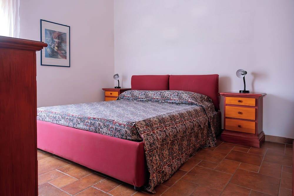 Entire apartment, Penthouse a few steps from the sea between the Circeo and Terracina in Porto Badino, Agro Pontino