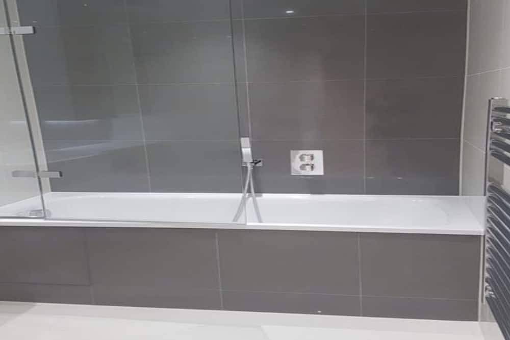 Entire apartment, Optical Luxury Cozy Clean 20mins to Central Londonstudio in Croydon, London