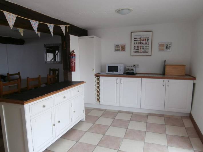 Location de vacances pour 10 personnes, avec terrasse et piscine à Saint-Pierre-du-Chemin - 4