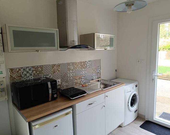 Gîte pour 2 personnes, avec jardin et terrasse à Guécélard - 2