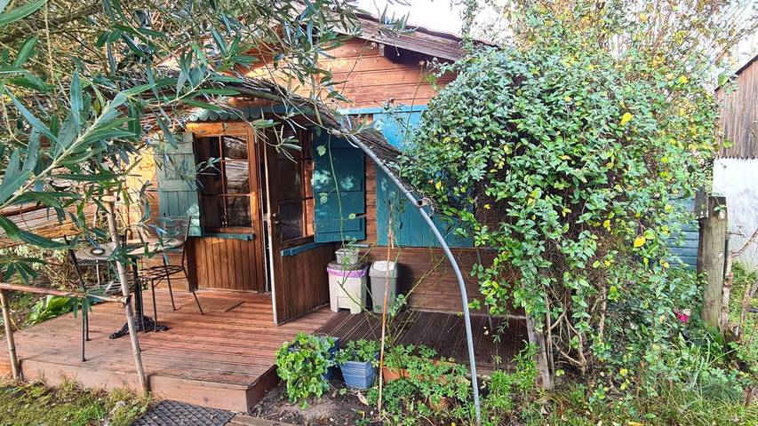 Chalet pour 2 personnes, avec jardin