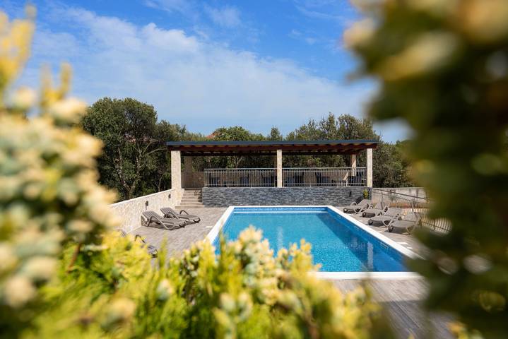 Ferienwohnung für 4 Personen, mit Balkon und Pool in Kroatien - 2