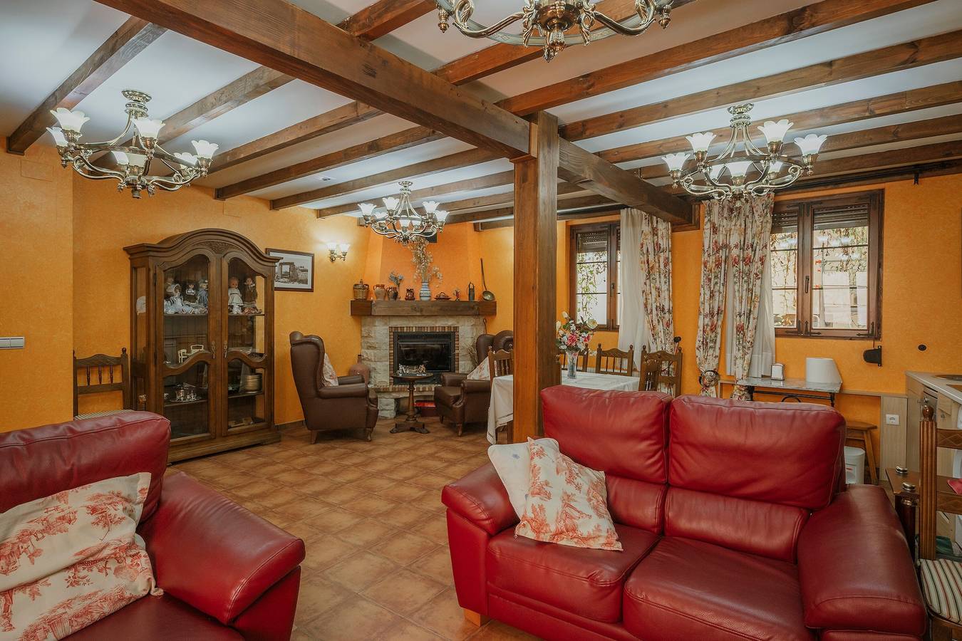 Ganze Wohnung, Apartment 'Y Corte Turismo Rural' mit Wlan in Ampudia, Palencia Provinz