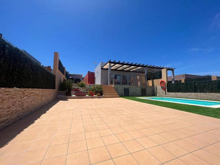 Casa rural para 6 personas, con terraza y piscina además de vistas y jardín en Antigua - 3
