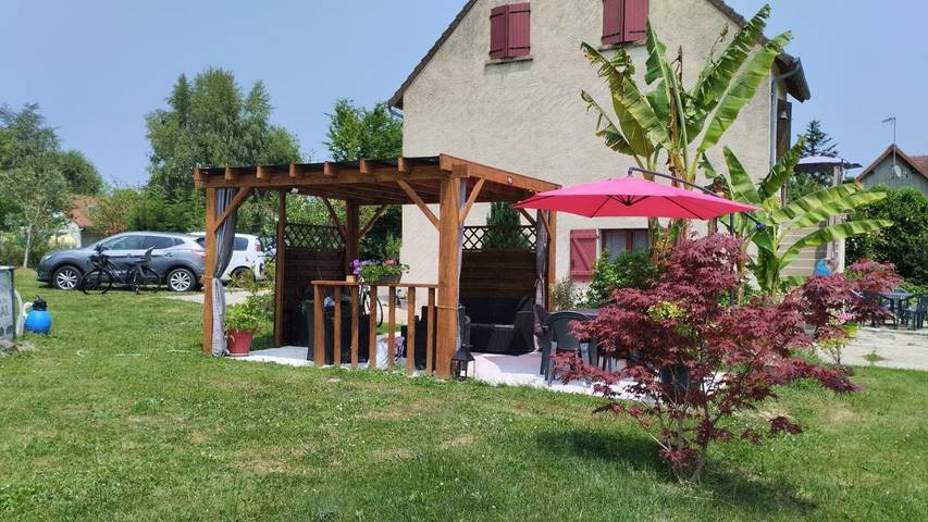 Appartement de vacances pour 2 personnes, avec jardin et piscine