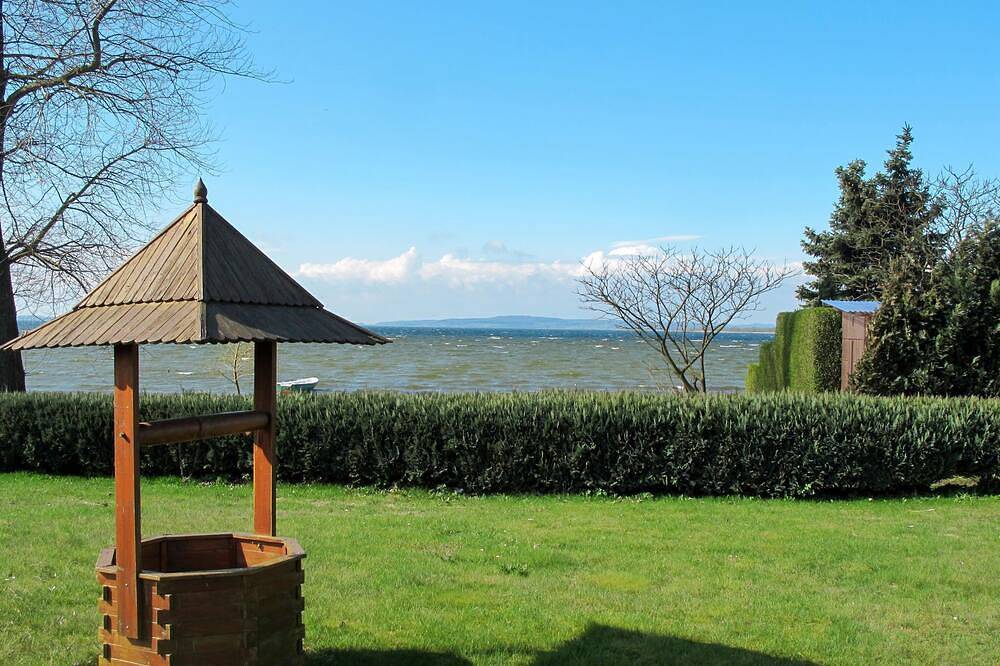 Am See I by Interhome in Verchen, Kummerower See