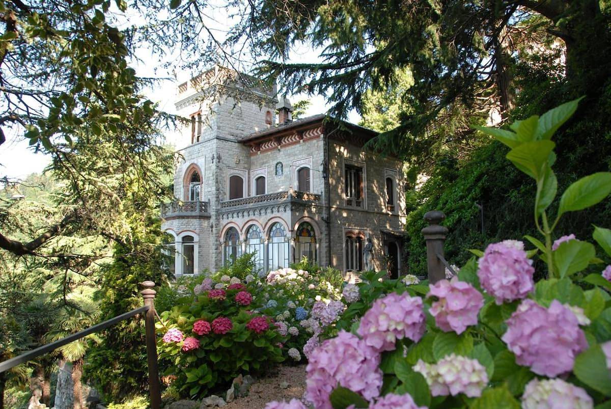 Ganze Wohnung, Il Parco e gli Affreschi in Santa Maria del Monte (Varese), Varese