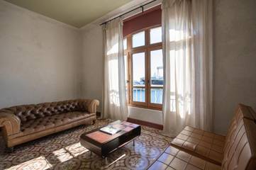 Gîte pour 4 personnes, avec terrasse et vue dans Office de Tourisme de la Ciotat