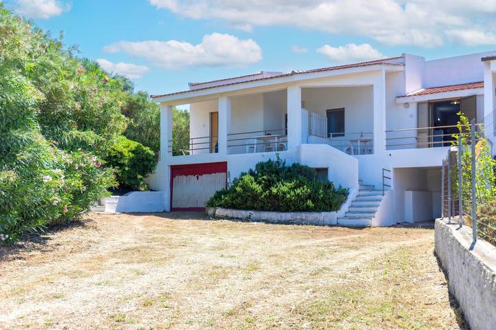 Appartamento intero, Appartamento 'Con Terrazza' con Vista Mare, Wi-Fi e Aria Condizionata in La Muddizza, Valledoria