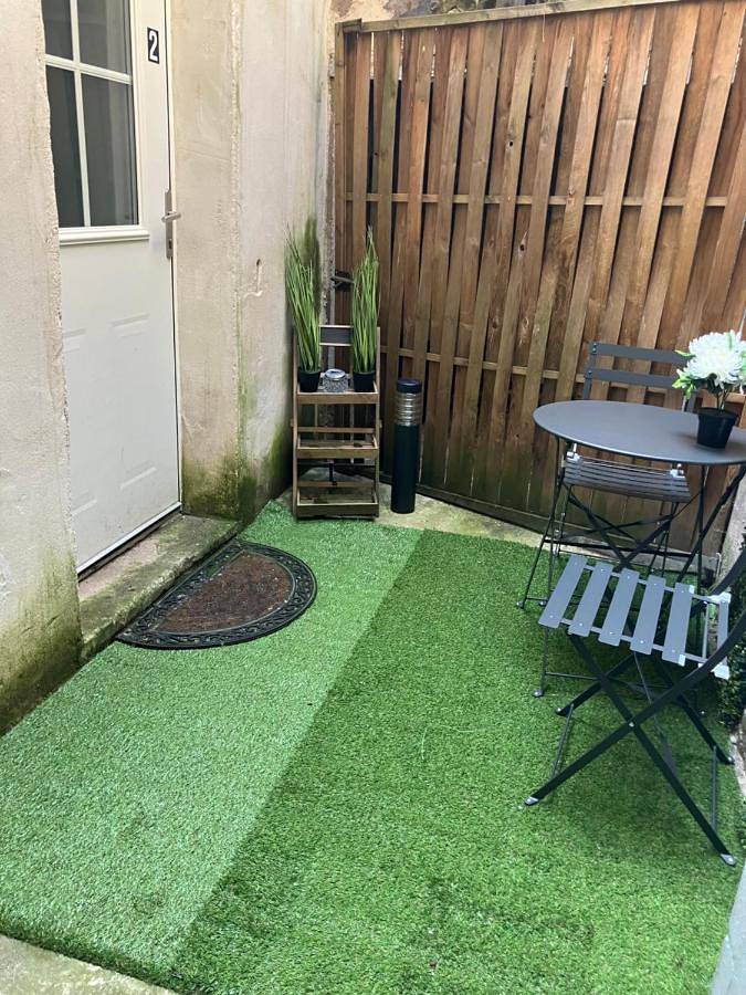 Gîte pour 2 personnes, avec terrasse, animaux acceptés dans Theatre Des Feuillants Dijon - 3