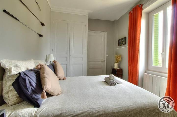 Location de vacances pour 10 personnes, avec jardin et piscine à Juliénas - 3