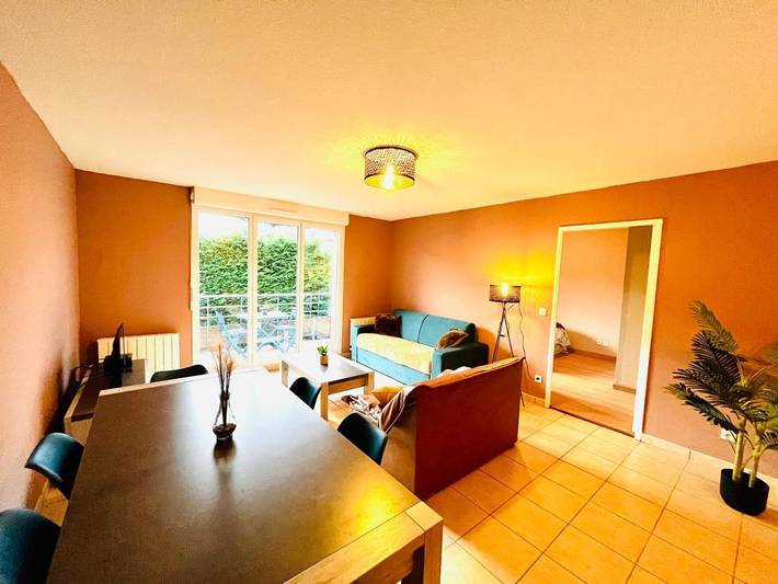 Gîte pour 6 personnes, avec terrasse à Bellegarde-sur-Valserine - 2