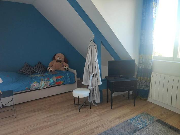 Chambre d’hôte pour 2 personnes, avec terrasse ainsi que jardin et vue à Le Val-Saint-Père - 2