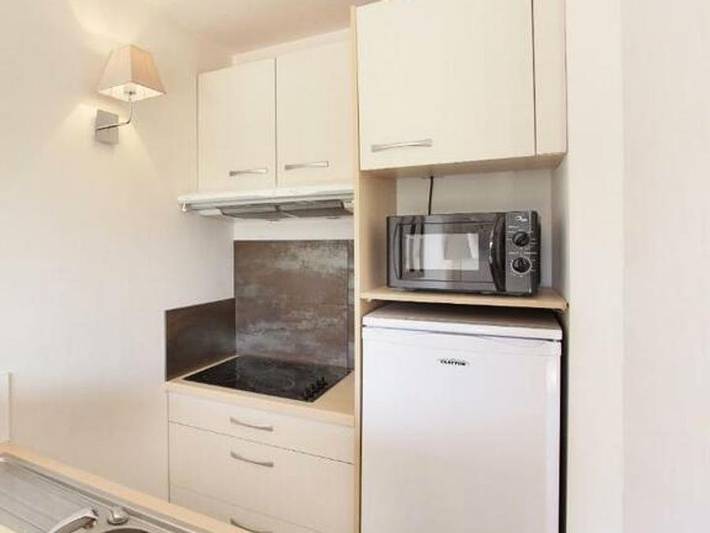 Appartement entier, Résidence Odalys Essentielle Les Soleils du Luberon - Appartement 4 personnes - 2 pièces 2/4 pers. in Bonnieux, Parc naturel régional du Luberon