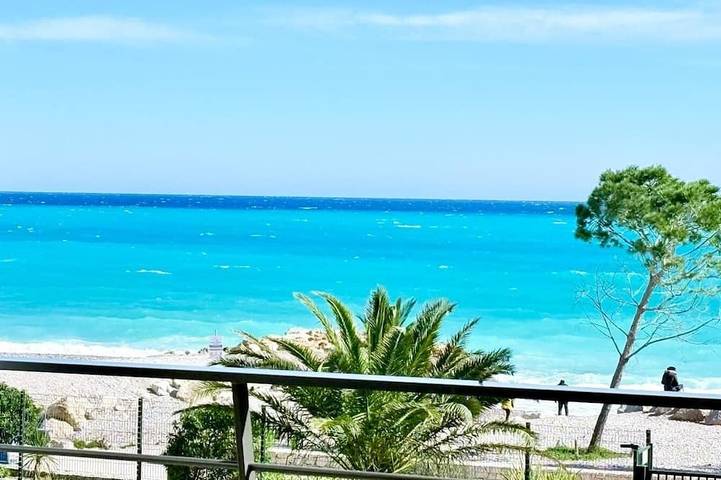 Location de vacances pour 4 personnes, avec piscine et terrasse dans Villeneuve-Loubet Plage