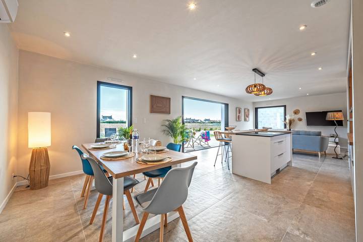 Location de vacances pour 6 personnes, avec jacuzzi et jardin à Plouescat - 3