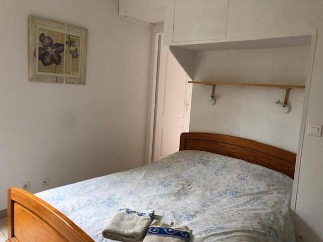 La Lavandiere Famille Amis Relais Motards in Peyriac-de-Mer, Côte méditerranéenne (France)