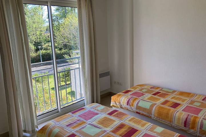 Ganze Wohnung, Apartment mit Terrasse und direktem Zugang zu Pool & Strand in Poggio-Mezzana, Corte und Umgebung