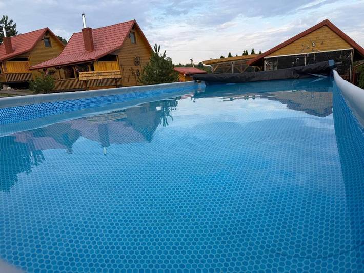 Domek letniskowy dla 8 osób, z Jacuzzi i Taras oraz Ogród i Basen dla dzieci w Roztocze