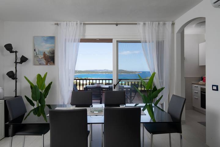 Ganze Wohnung, Harenae Beach Gateaway in Portisco, Olbia