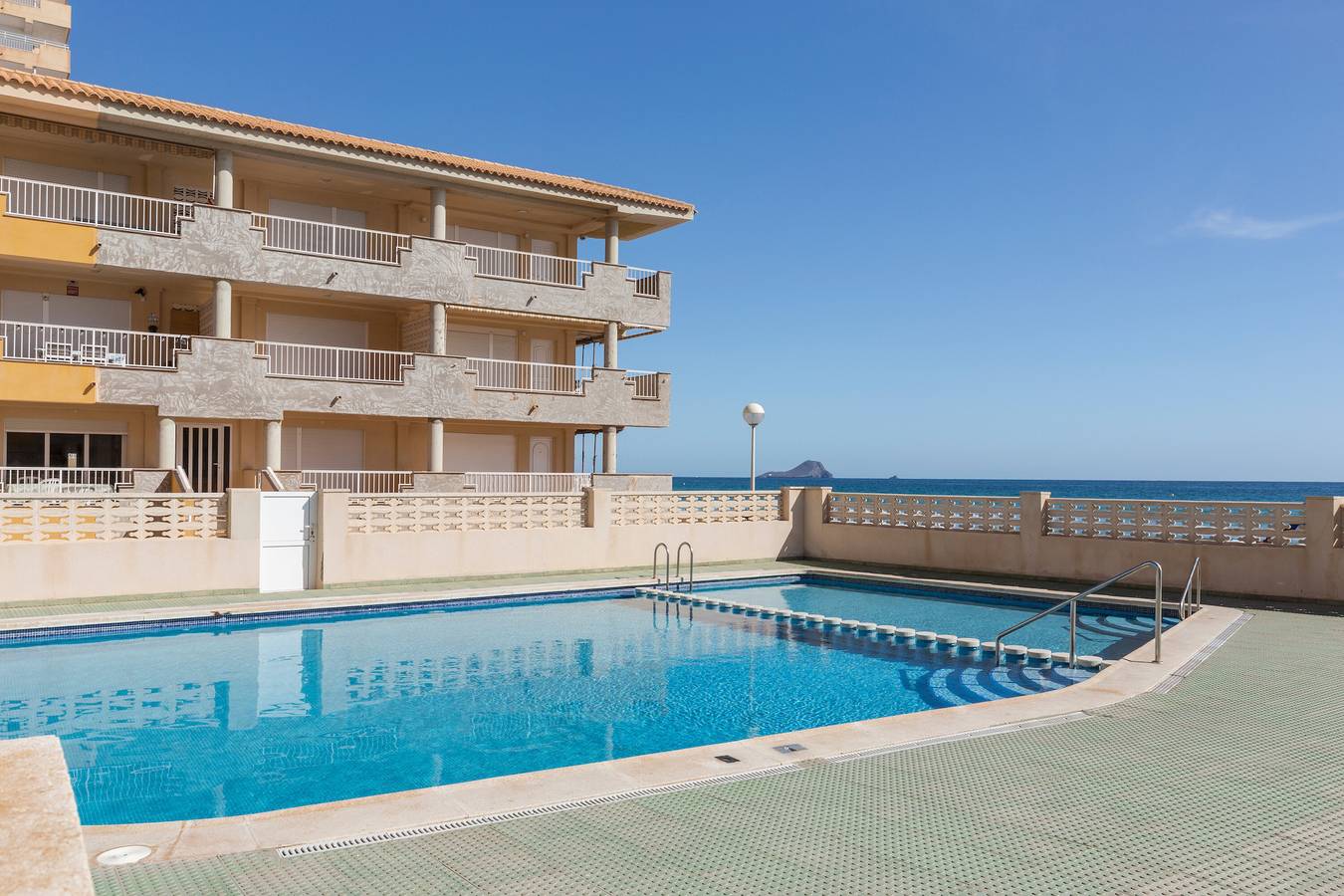 Ganze Wohnung, Ferienwohnung 'Anadrina' mit Meerblick, Gemeinschaftspool und Wlan in San Javier, Costa Cálida