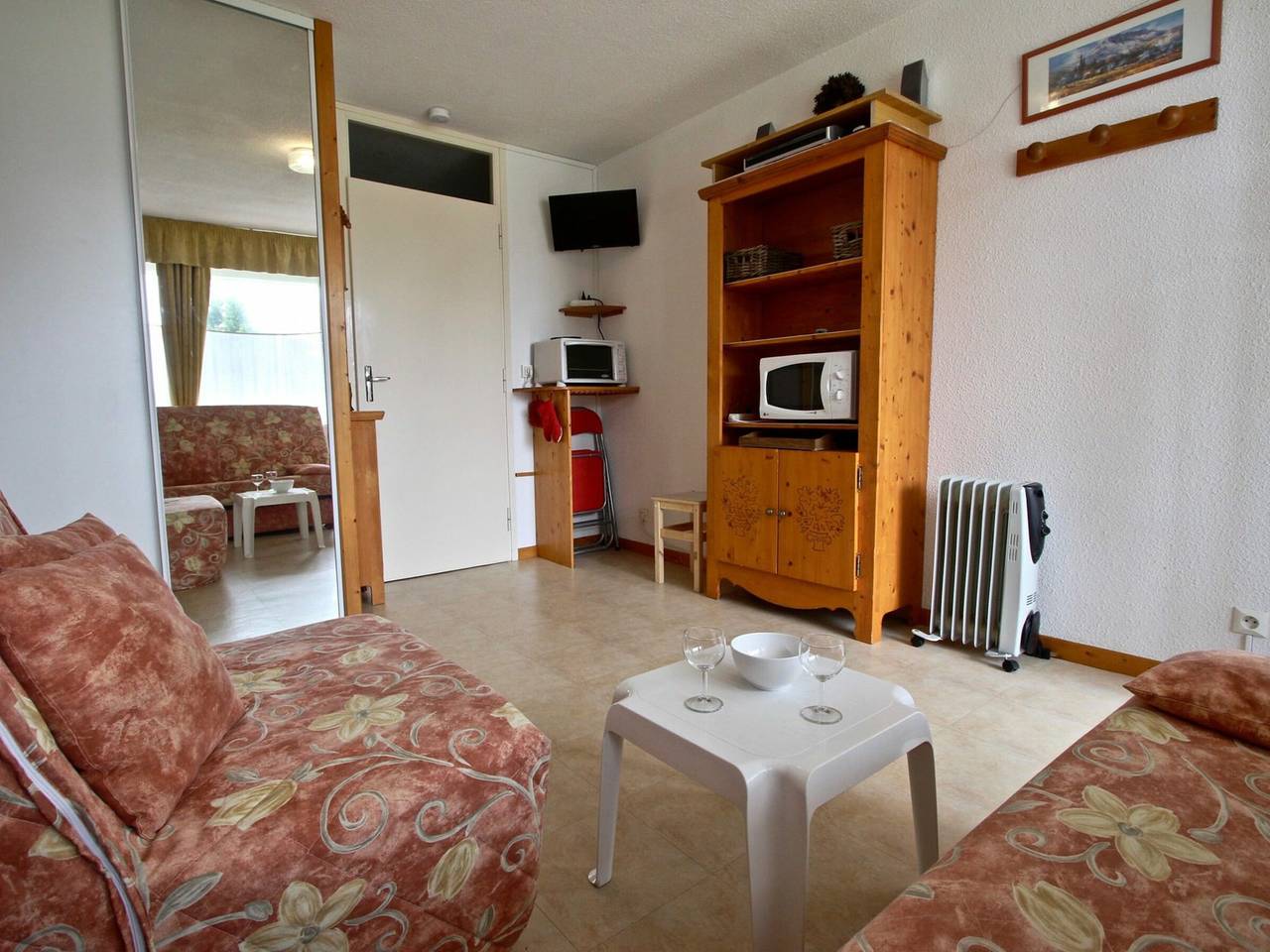 Studio entier, Studio de bon standing, balcon sud, 3 couchages in Chamrousse, Parc national des Écrins