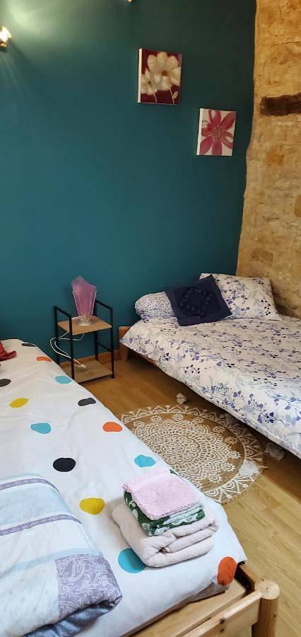 Location de vacances pour 4 personnes, avec vue et terrasse à Ambeyrac - 4