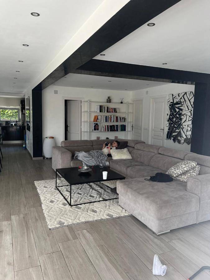 Chalet para 16 personas, con piscina y jardín además de jacuzzi y sauna en Alt Empordà - 3