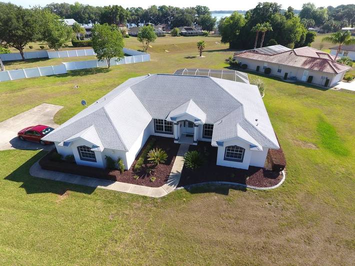 Ferienhaus für 6 Personen, mit Balkon und Pool sowie Garten, kinderfreundlich - 1