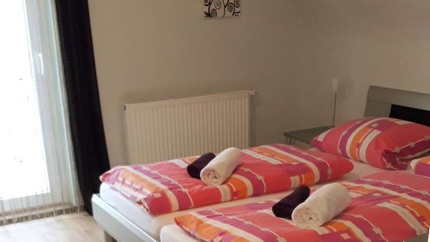 Ferienhaus für 6 Personen, mit Garten und Sauna in Albstadt - 2