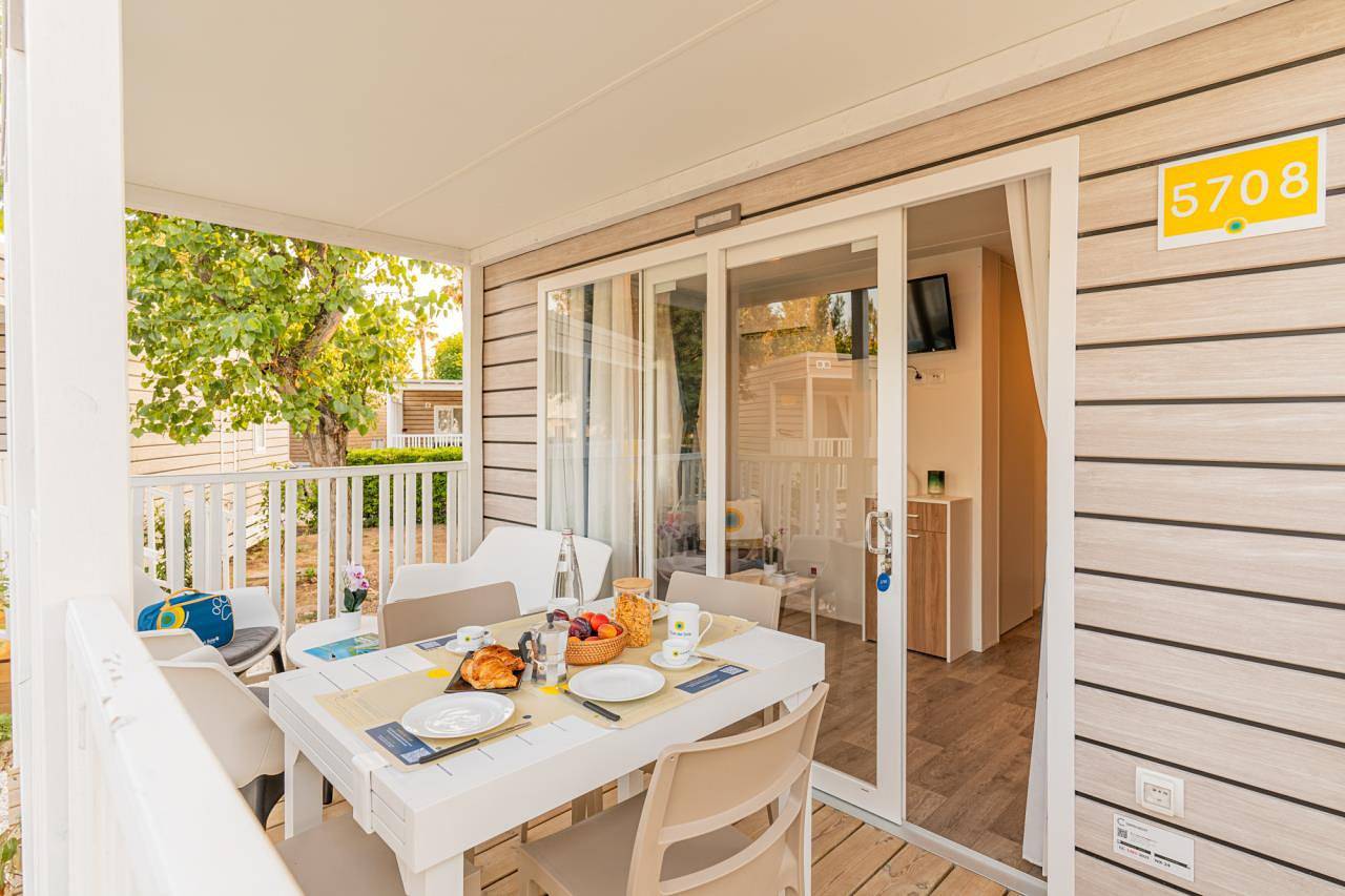 Le Mimose Family Camping Village Lodge Dog  für 4 Personen in Porto Sant'Elpidio, Provincia de Fermo