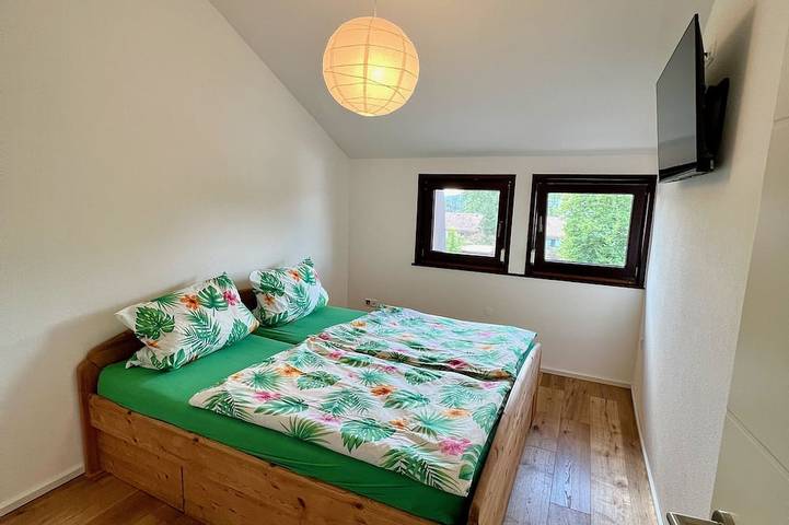 Ferienhaus für 5 Personen, mit Terrasse und Garten in Bad Liebenzell - 2