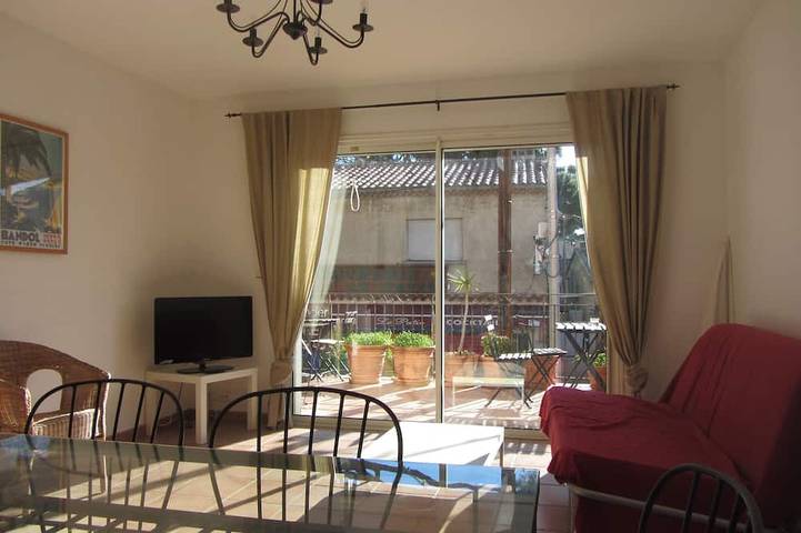 Gîte pour 4 personnes, avec balcon dans Plage La Capte - 4