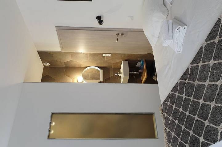 Entire apartment, Just 10 minutes from the town center, this cocooning studio is sure to make your stay a pleasant one! in Mulhouse, Mulhouse region