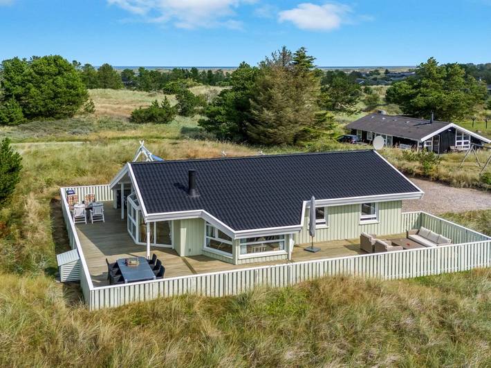 Ferienhaus für 6 Personen, mit Terrasse und Sauna in Tversted