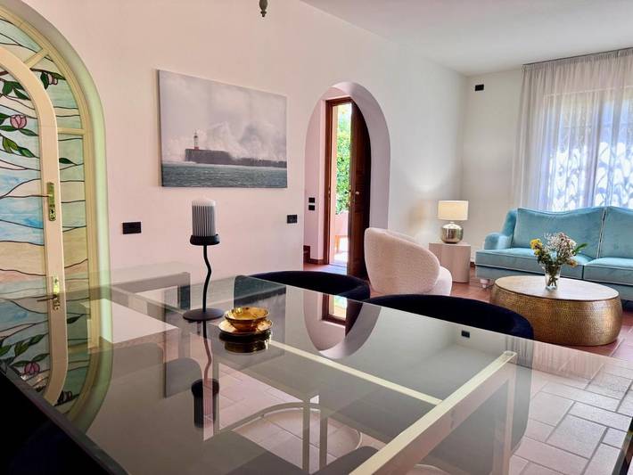 Villa für 6 Personen, mit Terrasse und Whirlpool sowie Garten, mit Haustier in Forte dei Marmi
