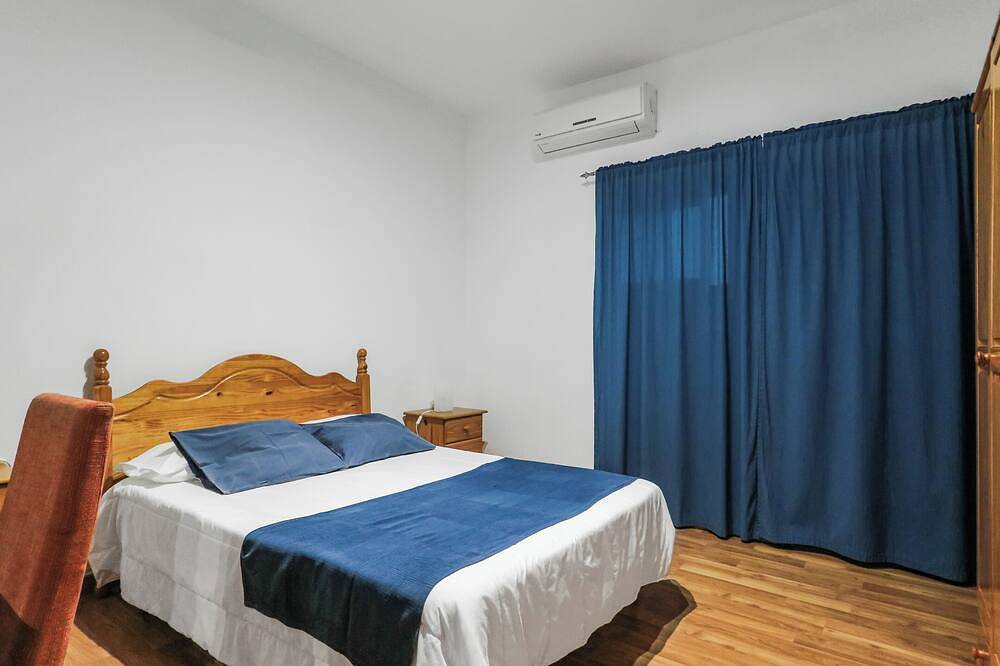 Mountain Chalet with Sea Views & Pool in Los Tiles, Moya