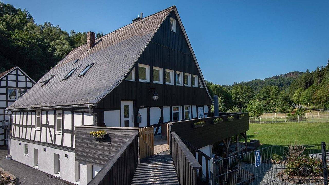 Ganze Ferienwohnung, Ferienwohnung für 12 Personen (280 m²) in Winterberg in Elkeringhausen, Winterberg