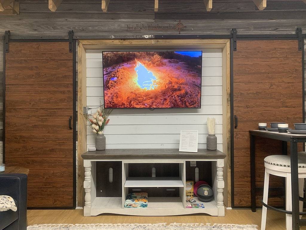 Ganze Wohnung, Walk Score 99 | Waterfront | Kayaks | Design in Swansboro, Camp Lejeune