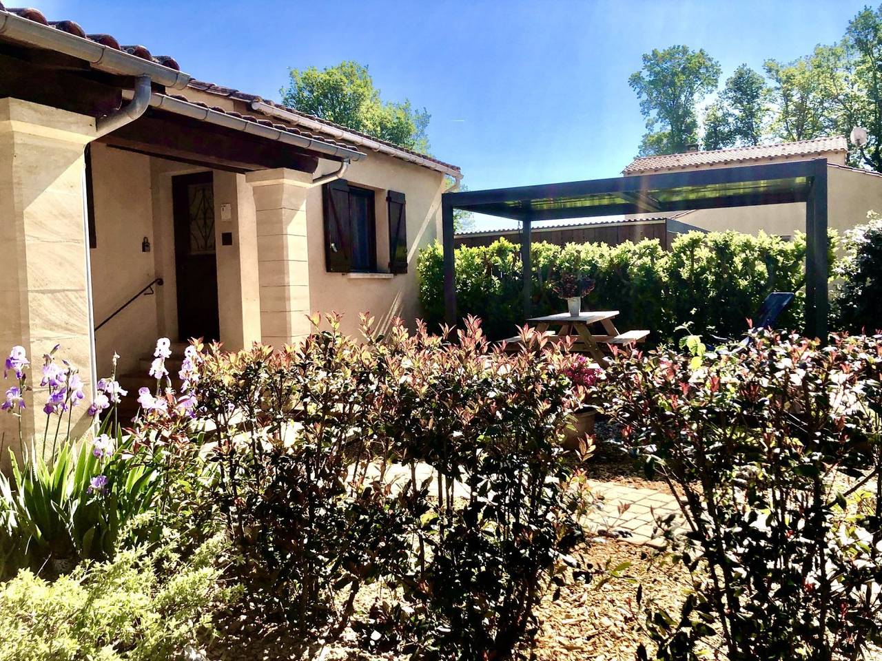 Gîte Primevère et Myosotis tt équipé in Mauzens-et-Miremont, Périgord Blanc