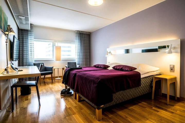 Hôtel pour 2 personnes, avec vue sur le lac ainsi que sauna et vue, animaux acceptés à Umea - 3