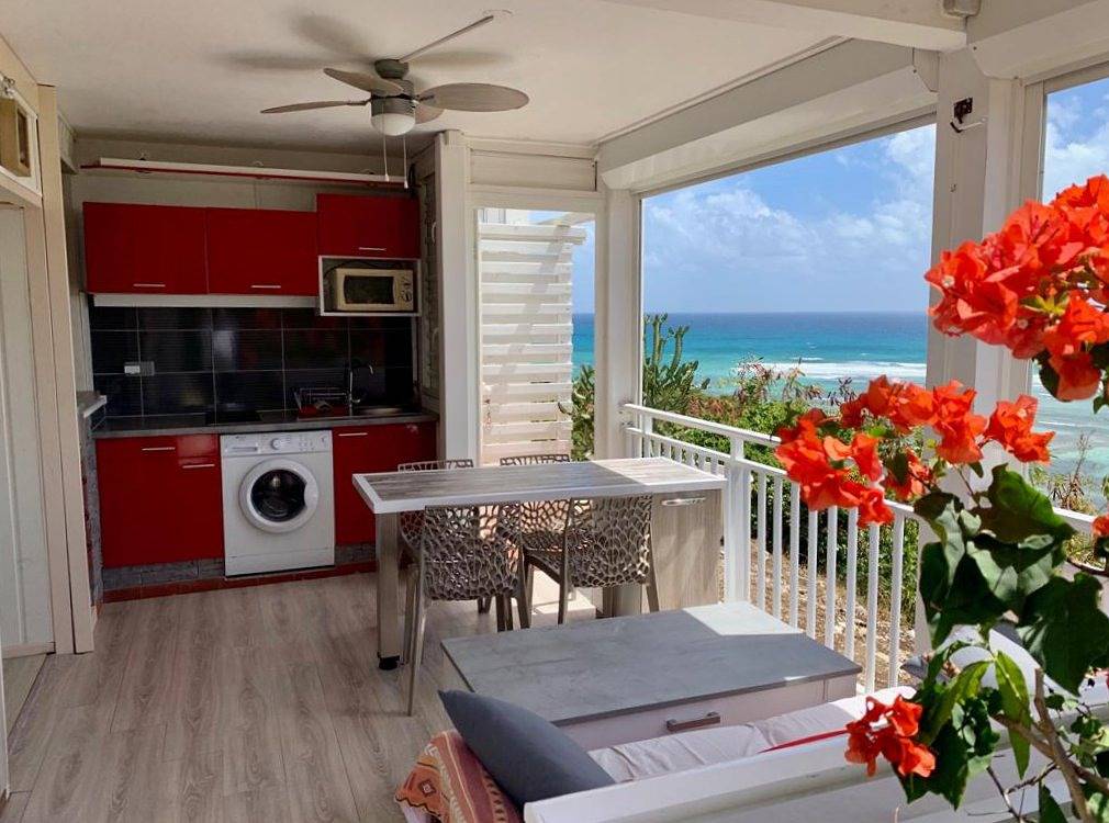 Appartement entier, Gîte vue mer panoramique, piscine et plage privée in Saint-François, Guadeloupe
