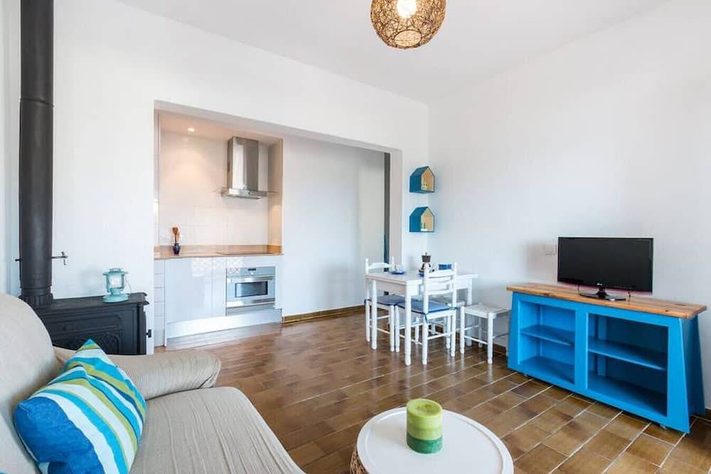 Appartamento intero, Charming 3 bedroom apart.10 mts walking from beach in Sa Mesquida, Mahon
