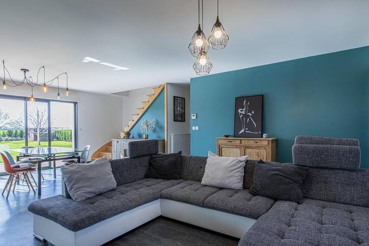 Gîte pour 8 personnes, avec Terrasse ainsi que Jardin et Vue à Avaray