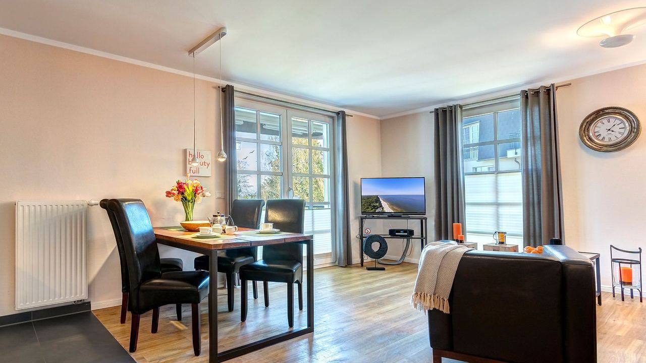 Ganze Ferienwohnung, Ferienwohnung für 3 Personen (56 m²) in Balm in Balm, Benz