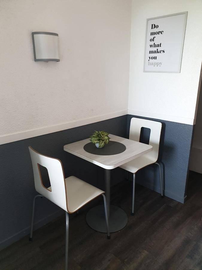 Hôtel pour 3 personnes, avec terrasse, animaux acceptés à Houssen - 4